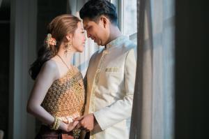 ชุดไทยเจ้าสาว ชุดไทยจักรพรรดิ์ เช่าที่แบมบี้ เวดดิ้ง ห้วยขวาง